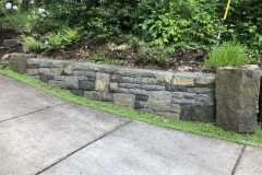 Basalt retaining wall, changing grade